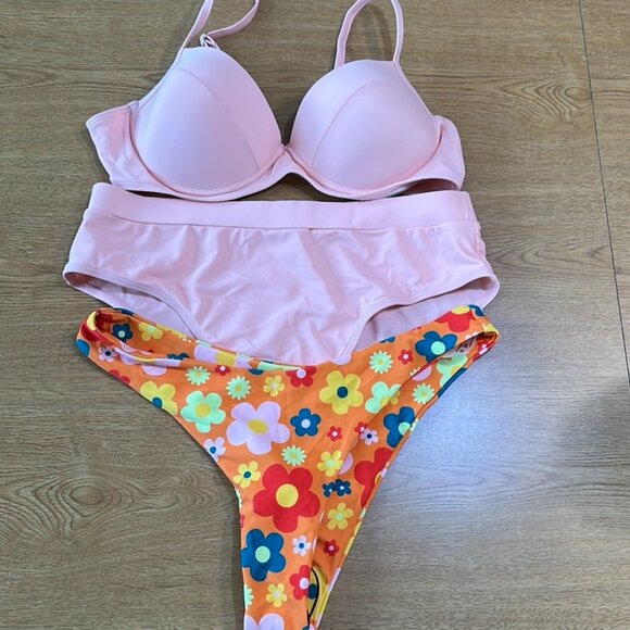 Swimsuit set combo -pink and floral - Picture 1 of 5